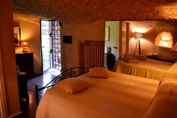 ホテルAgriturismo La Sorgente Di Nepi エクステリア 写真